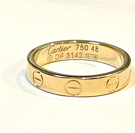 love ring cartier dupe|cartier 750 ring 52833a.